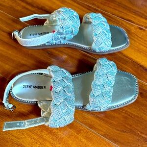 Steve Madden dress sandal girls size 4 great condition